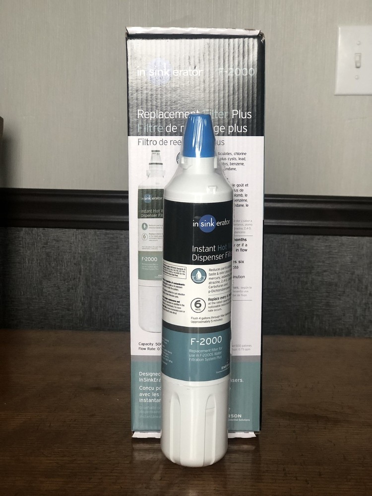 INSINKERATOR F-2000 Under Sink Water Filter Replacement Cartridge for INSINKE...