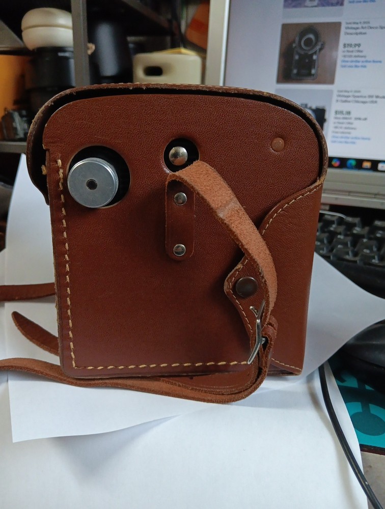 Spartus Full-Vue Camera Plus Carrying Case