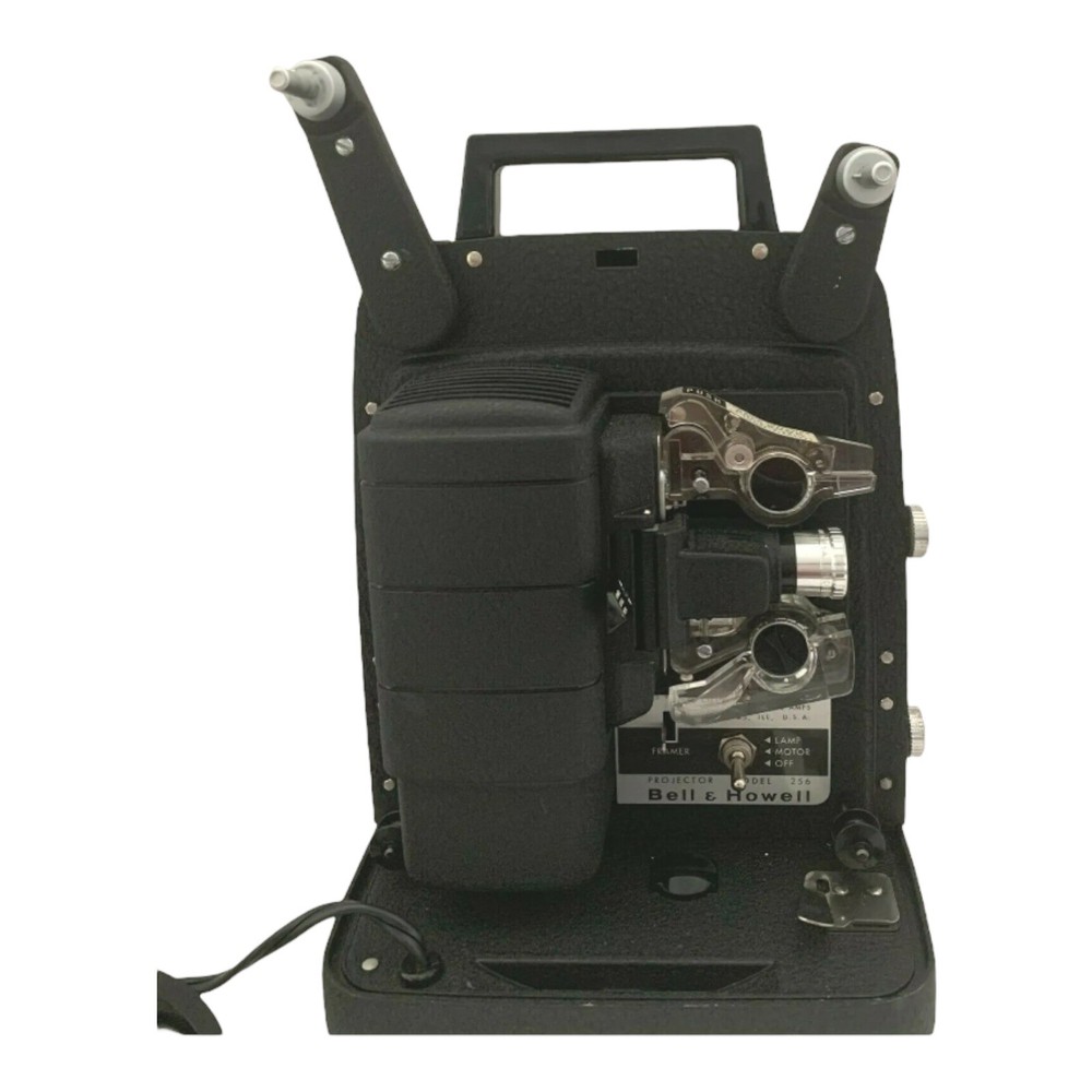 Vtg Bell and Howell Automatic Threading Projector 8mm Model 256 & Case - Working