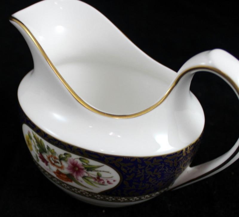 Spode Arundel Creamer Cabinet Collection Y8613