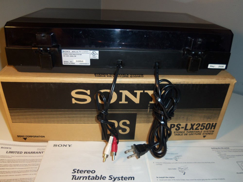Sony PS-LX250H Automatic Stereo Turntable System Record Player w/ Box (READ)