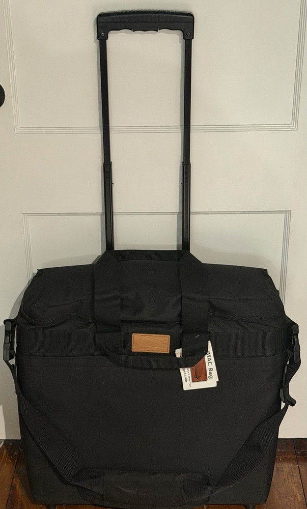 New LTA Lighter Than Air iMac Desktop Computer Bag.