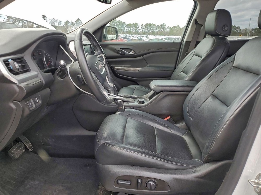 ACADIA 2019 Glove Box 4937942