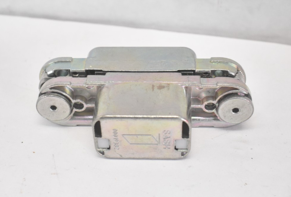 AGB 2.0 Eclipse Adjustable Concealed Hinge For Telescopic Cover Plate Flush