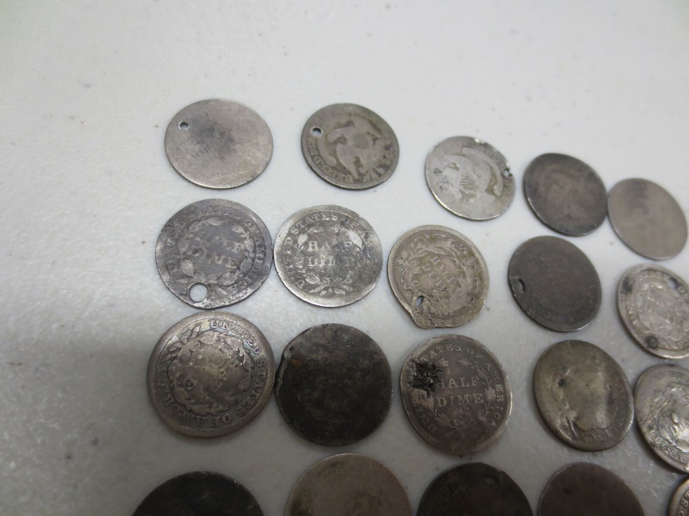 (40) Assorted Seated & Bust Half Dimes (AG / Damaged)