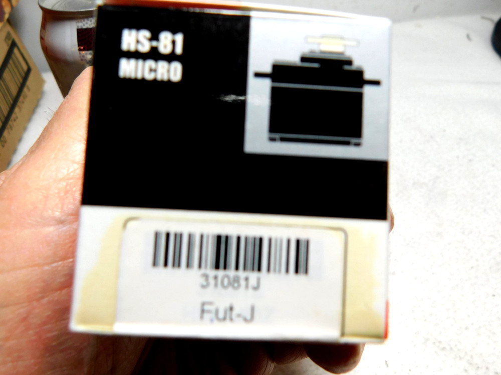 NOS Hitec Servo HS-81 Micro in Box