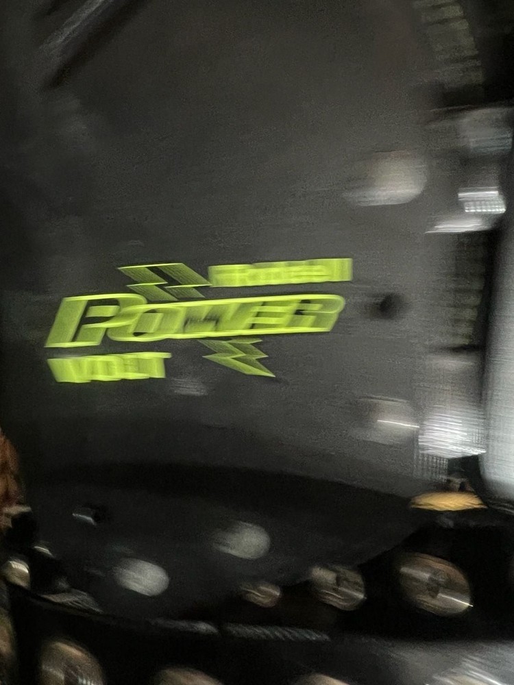 Riddell Power Volt Shoulder Pads Large