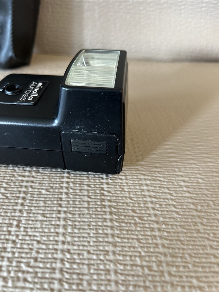 Minolta Auto25 Flash