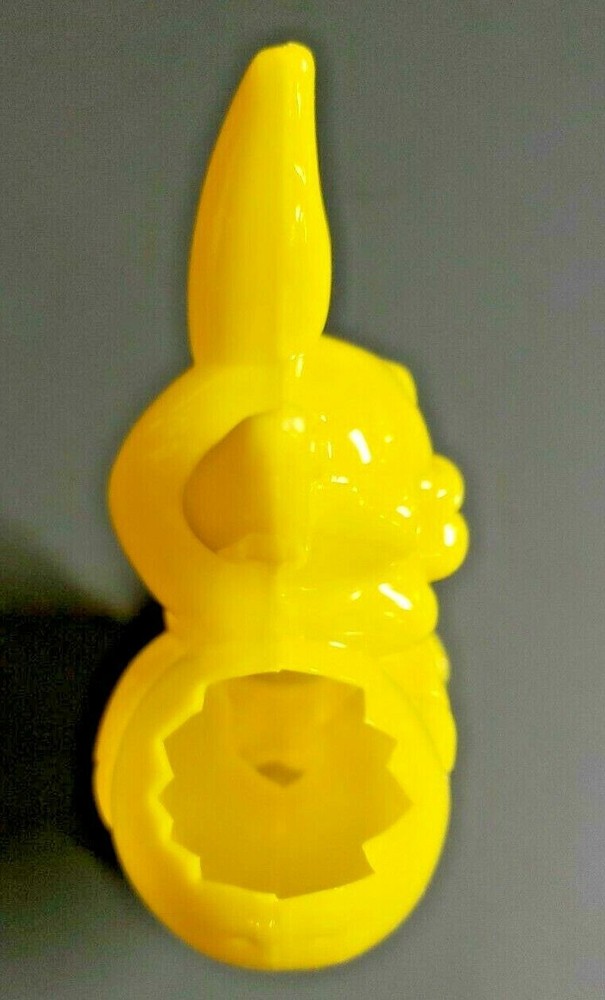 Vintage Yellow Easter Bunny Rabbit Holding Egg Plastic Candy Container U78