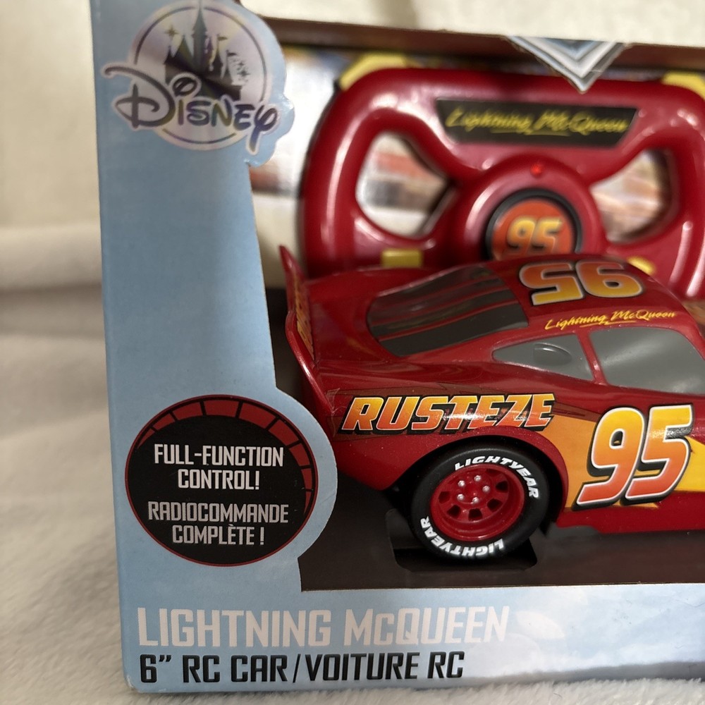 Disney Pixar Cars Lightning McQueen 6" RC Full Function Remote Control Car
