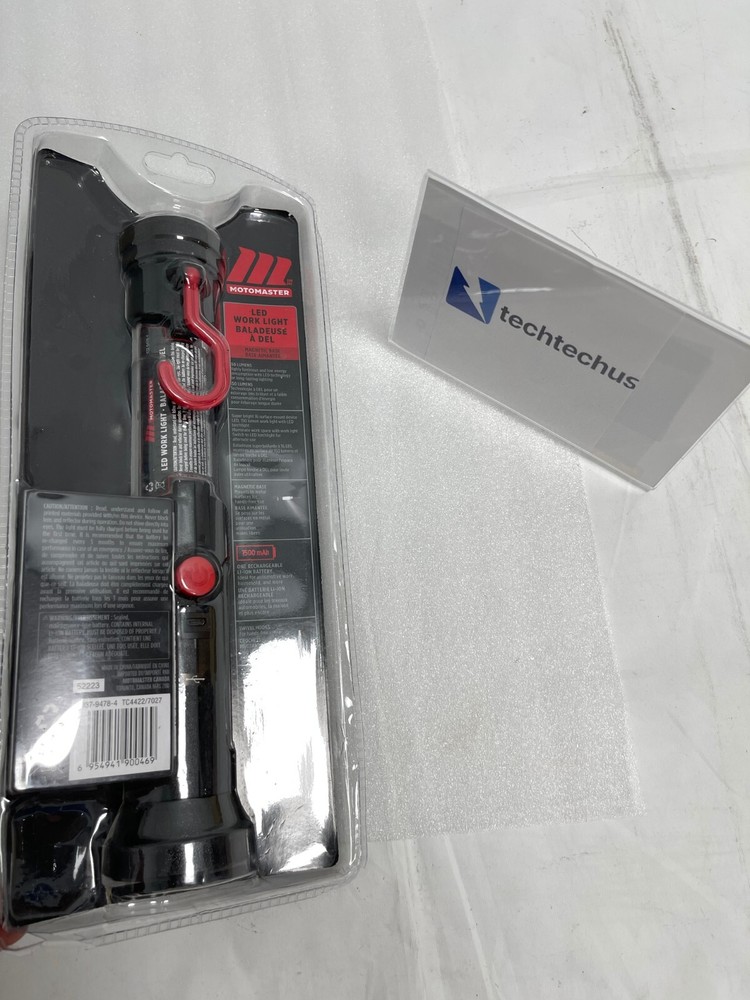 NEW - Motomaster 16 Led Rechargable Work Light