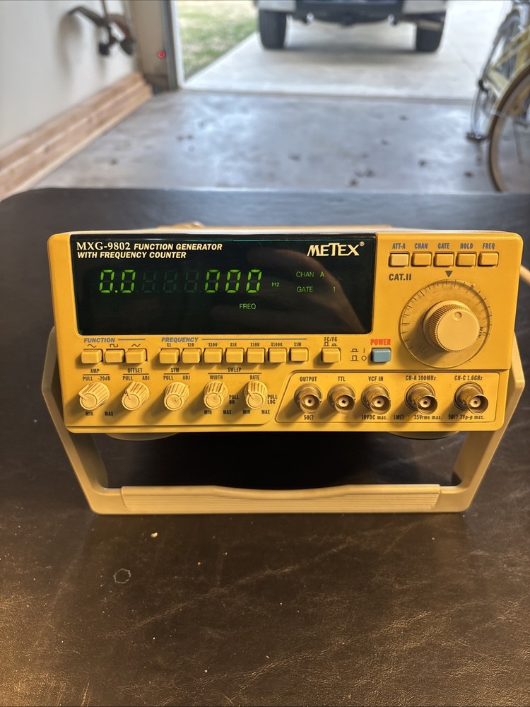 Metex MXG-9802 Function Generator With Frequency Counter. With Power Cord