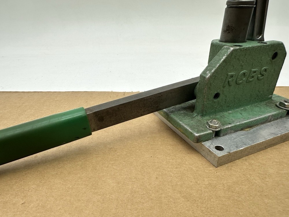 RCBS Bench Mounted Auto Priming Tool Not Complete See Pics