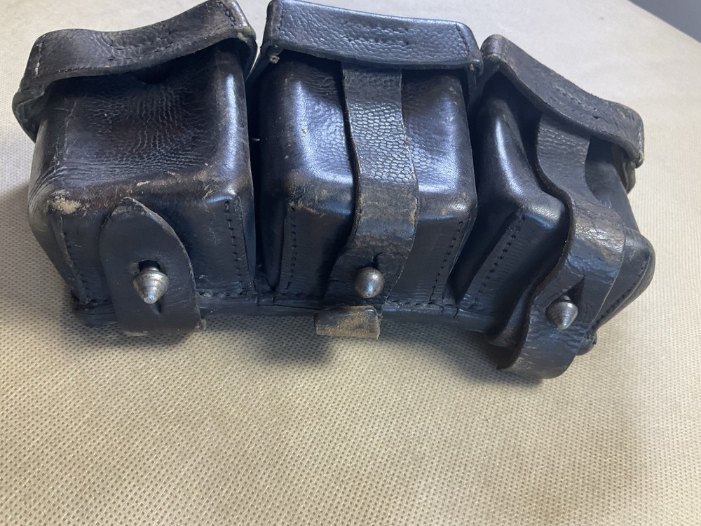 Original WWI Schneider 1916 Ammo Pouch