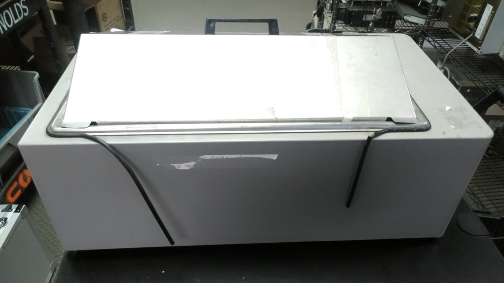 VWR Model 245 LED Display Water Bath