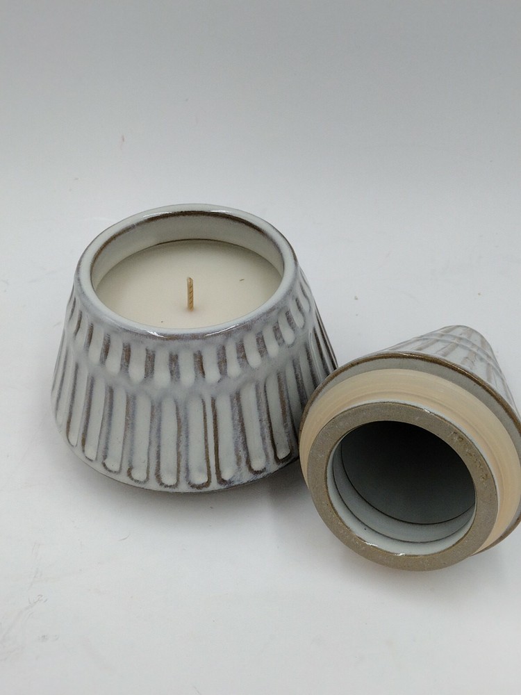 Better Homes & Gardens Ceramic Christmas Tree Candle 8.5oz