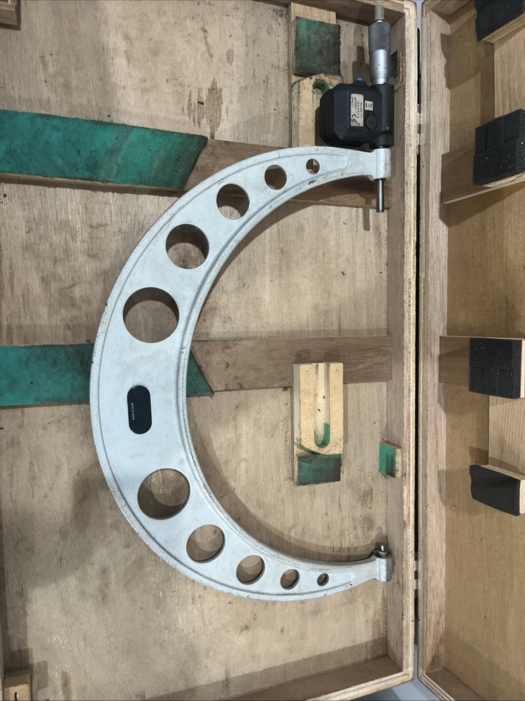 Mitutoyo 14”-15” Micrometer Digital
