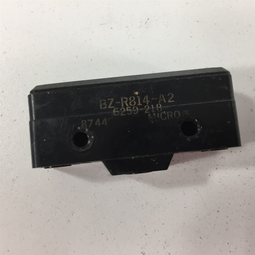(1) Honeywell BZ-R814-A2 Microswitch