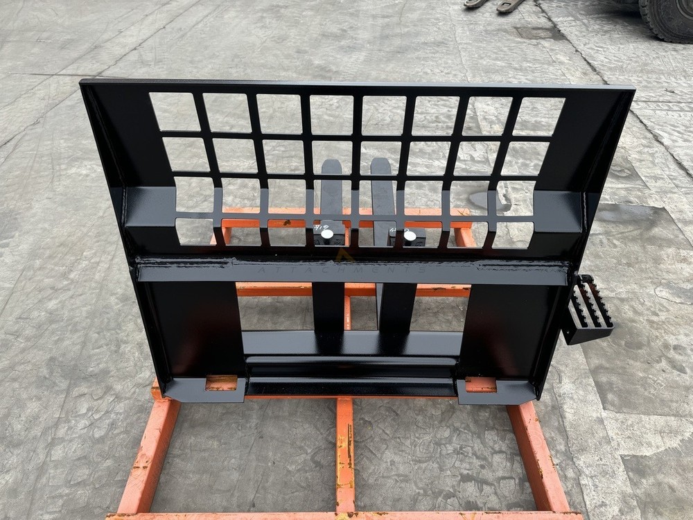 Skid Steer Loader GP Fork Carriage, 50in