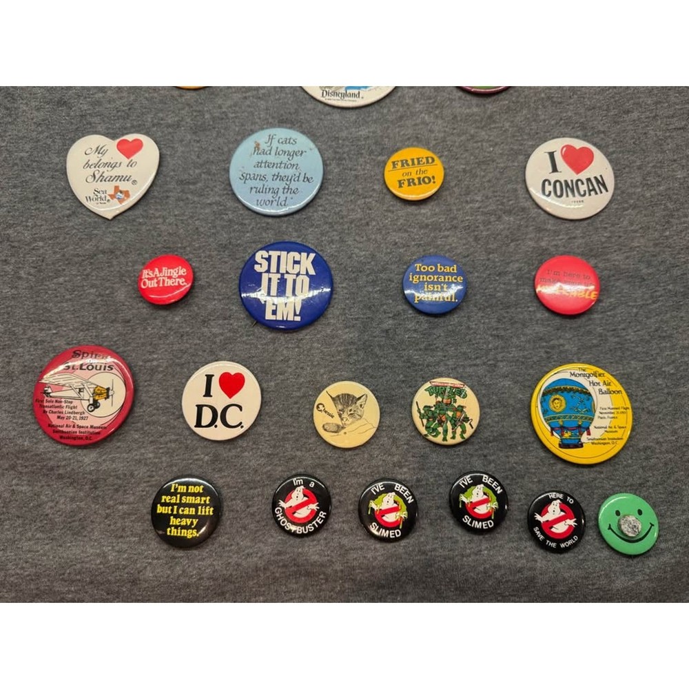 Vintage Pin Button Lot