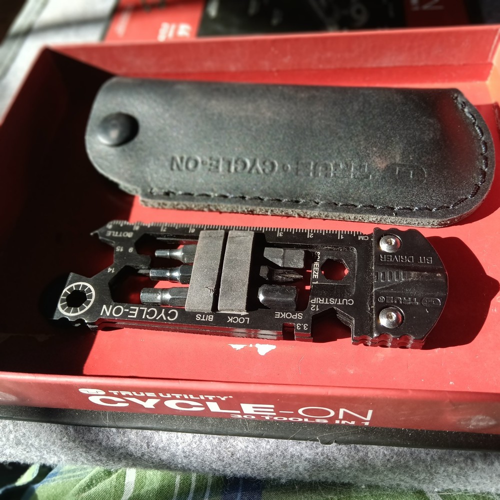 True Utility Cycle-On 30 Tools In 1 Bike Multi-Tool