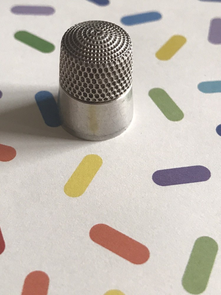 Vintage Sterling Silver Thimble Size 10 Simon Hallmark “S”