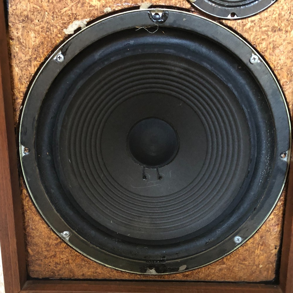 Fisher Xp-7 Speakers