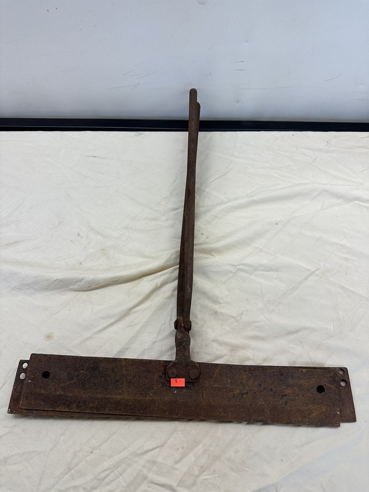 Antique Cast Iron Blacksmith Long Cast Iron Handles Clamping Tool ~ Unknown Use