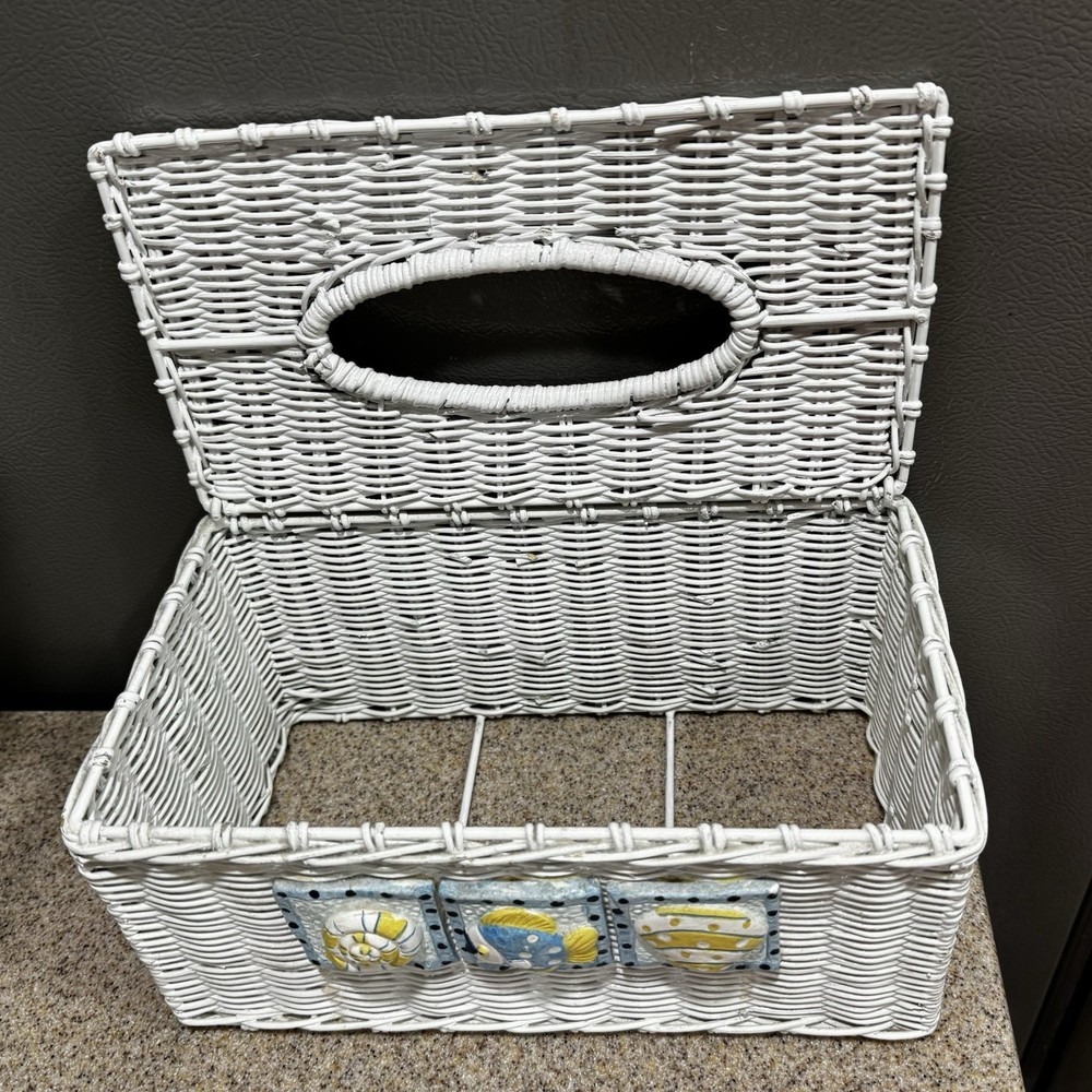 Vtg White Wicker Tissue Box Cover Rectangle Large Ceramic Tiles Shells EUC!
