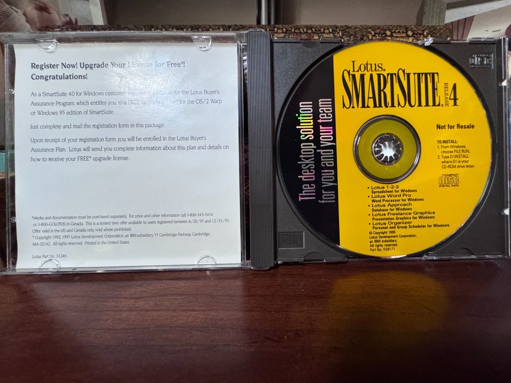 Lotus SmartSuite Release 4 for Windows CD-ROM Edition