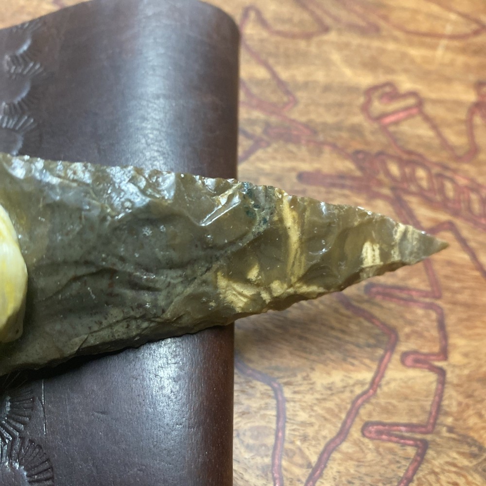 Bushcraft Stone/Flint Fixed Blade knapping Arrowhead Knife
