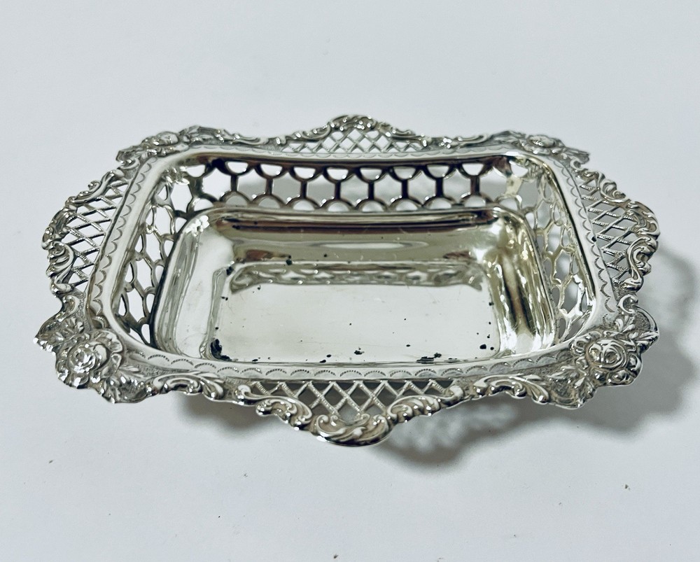 Antique Victorian Solid Sterling Silver Bonbon Dish Bowl Comyns 1896