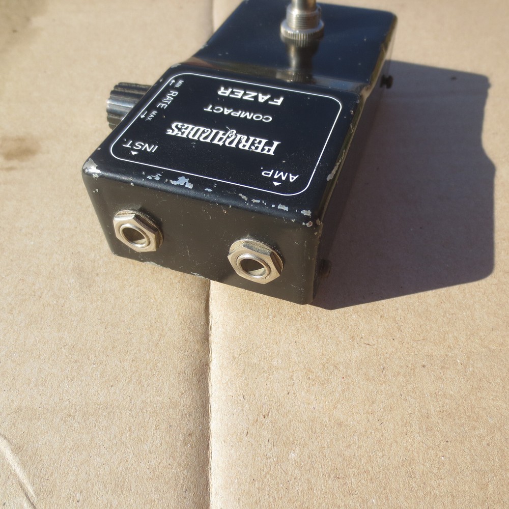 Fernandes Guitar Effects Pedal, Phaser Compact Fazor