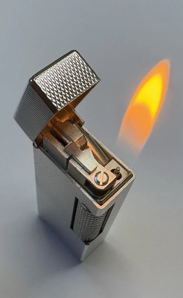 Dunhill Silver ‘Barley’ Rollagas Lighter- Fully Overhauled