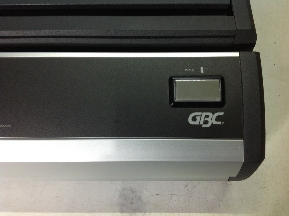 GBC Modular Series MP2000PB Modular Comb Binding Punch