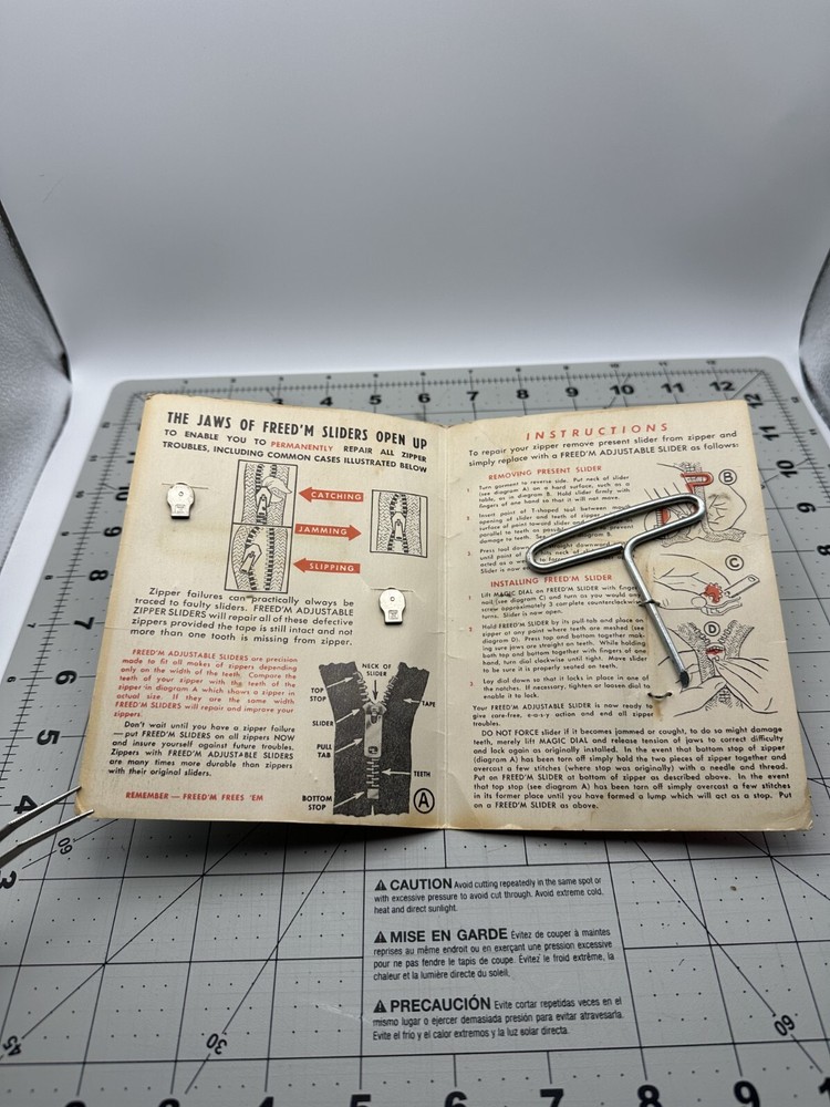 Vintage Sewing Notions Lot, Pre-Owned