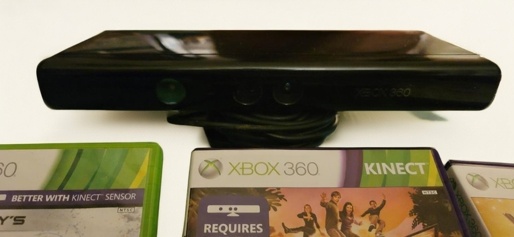 Xbox 360 Kinect Sensor Model 1473 + 3 Games Bundle Tested Working Excellent