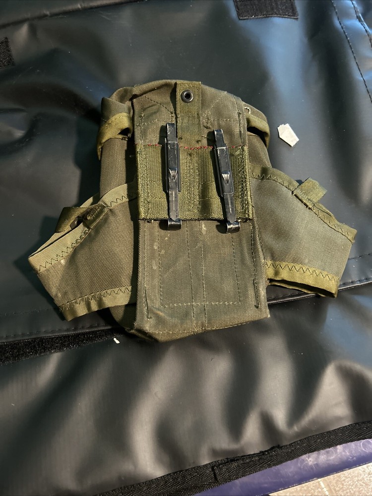 Military Issue US Small Ammunition Pouch Case