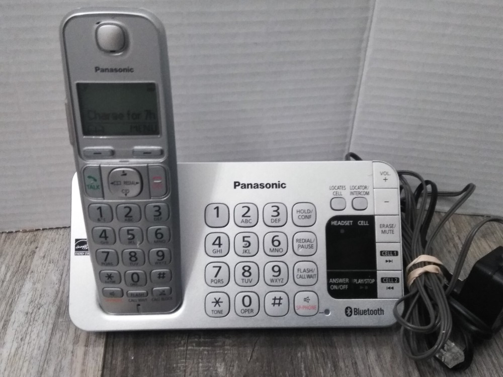 Panasonic  Cordless Phone System KX-TGE470 ( MAIN BASE & HANDSET)