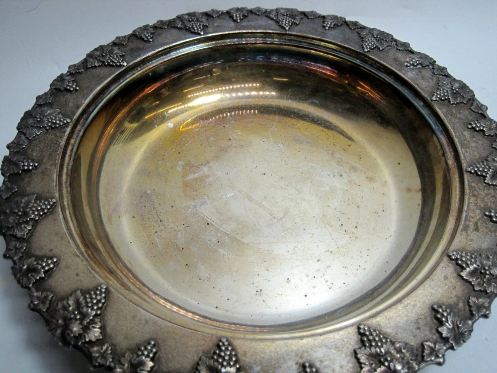 Antique Sheffield Silverplate Grape‐Leaf Covered Dish Lidded 12.5"