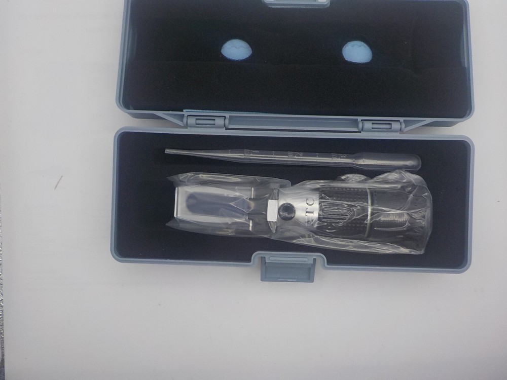 Honey Refractometer 58-90% Hand Held Sugar Water Content Tester