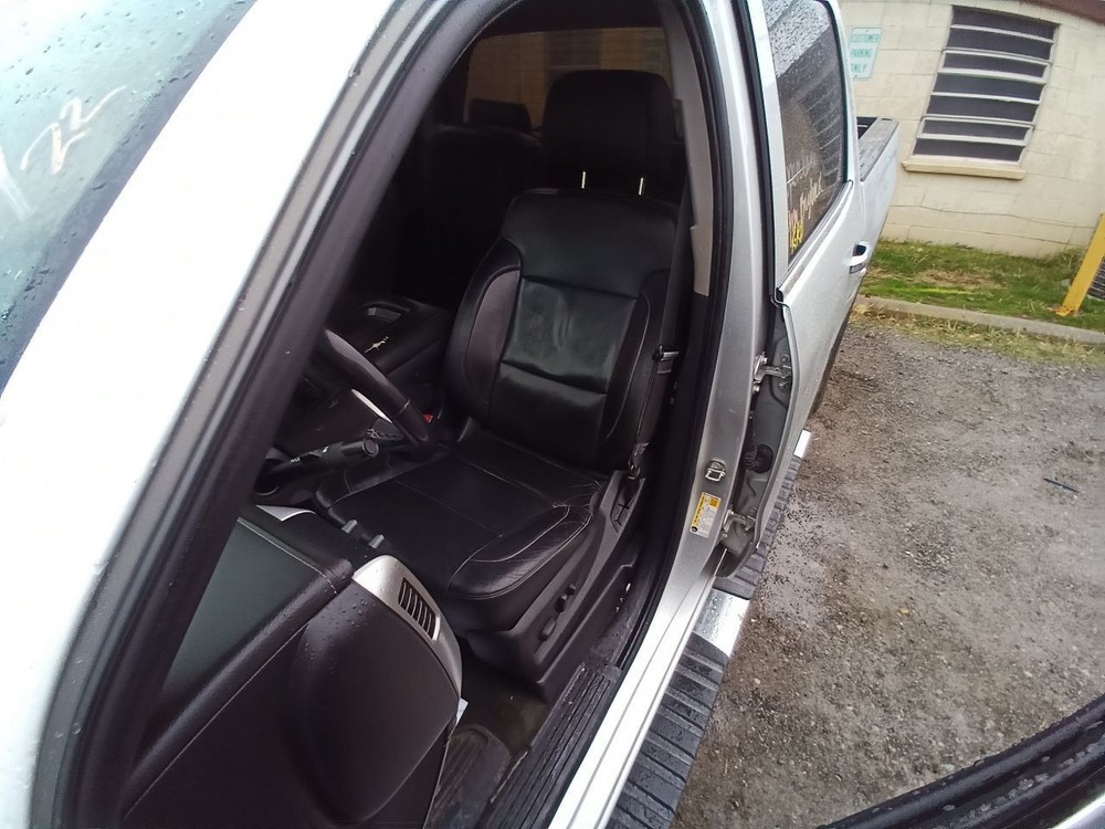 2015 SIERRA1500 Jack and Tools 12480498