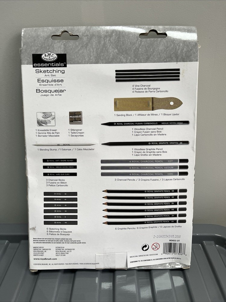 Essentials Sketching Pencils Art Set (28pc)