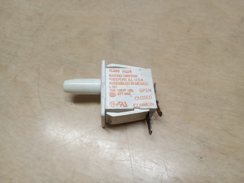 Micro Switch 1DM1 9524 10A Snap Action Switch