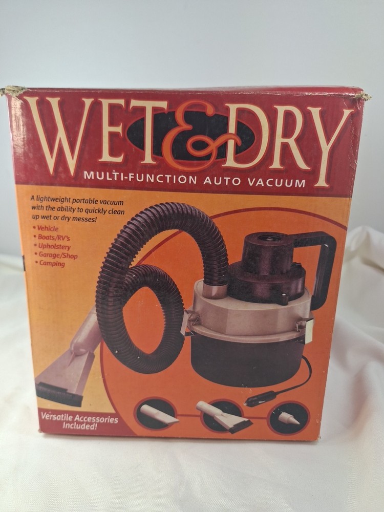 Wet & Dry 12v Multi Function Auto Vacuum New in Box 12 Volt Plugs into Dashboard