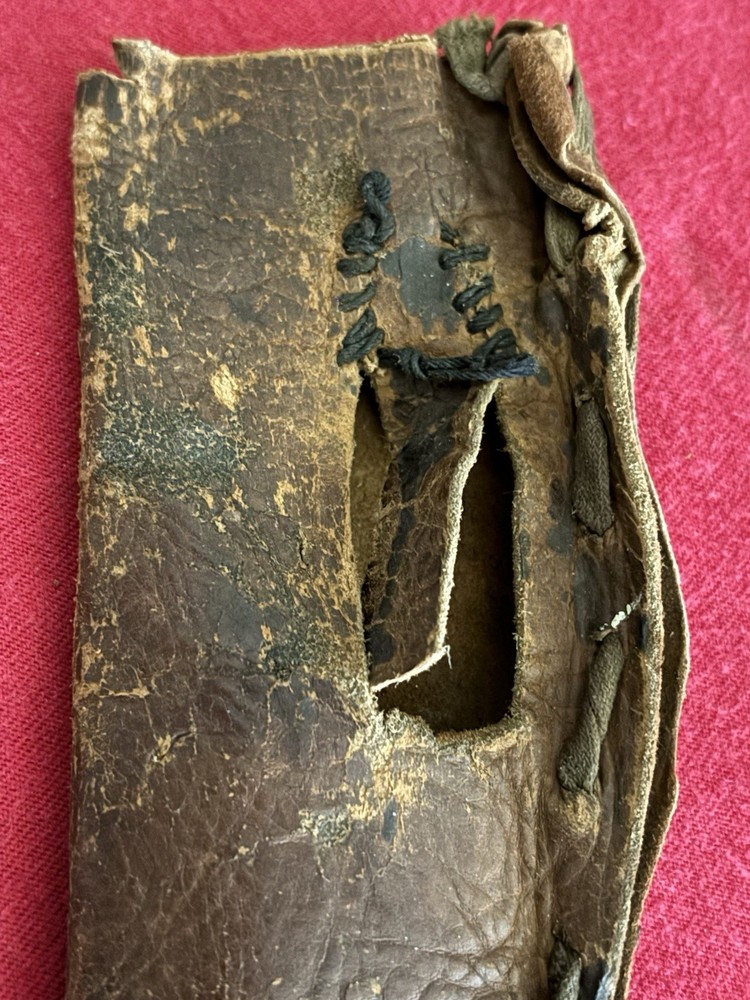 WW1 - CUSTOM MADE DAGGER - UNIQUE - HANDMADE - 100 + YEARS OLD