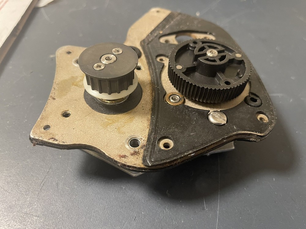 Simrad WP30  PART OUT - GREAR ASSEMBLY