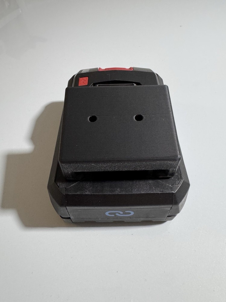 Parkside Battery Wall Mount