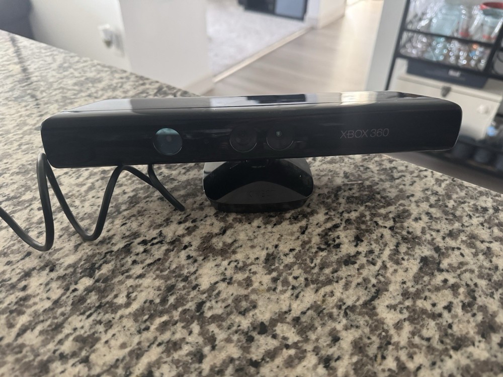 Microsoft Xbox 360 Motion Kinect Sensor Bar Camera Black, 1414 Model Tested