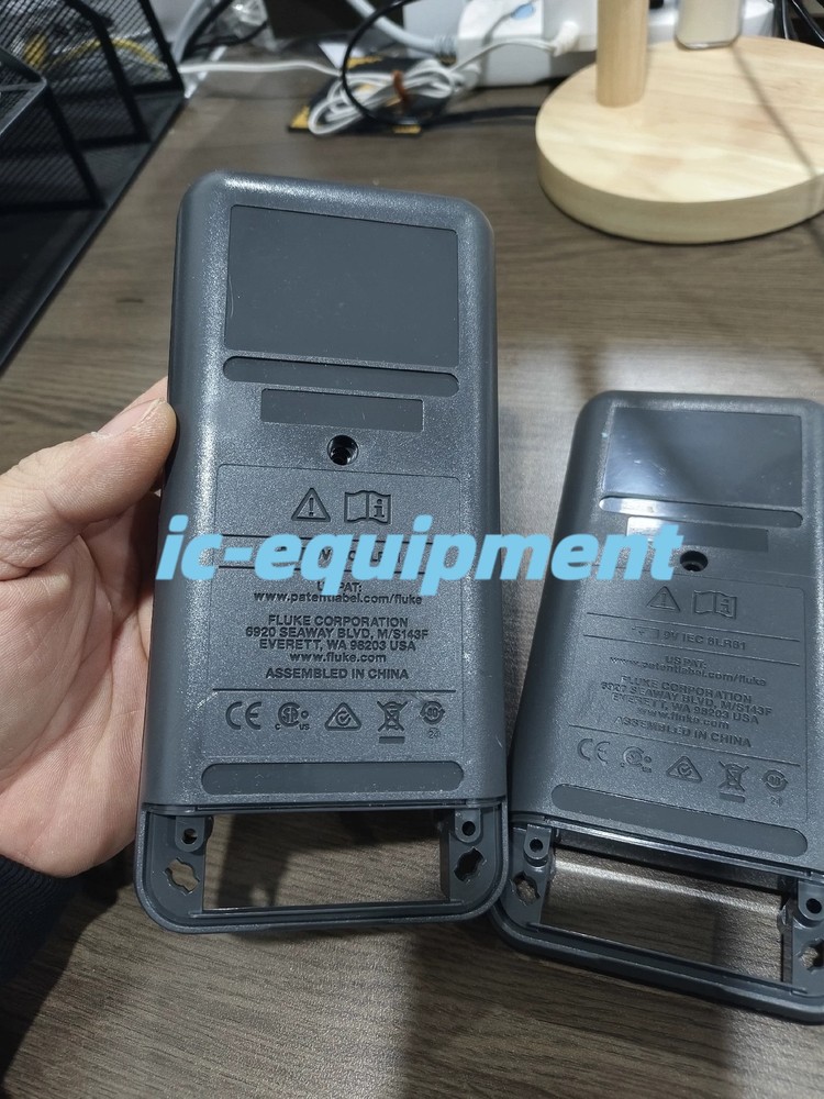 1 PCS Fluke 715 / 717 multimeter back shell#ic